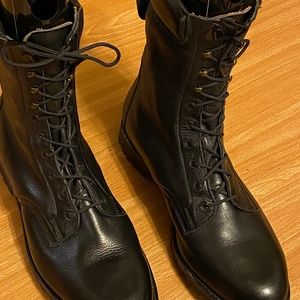 Dack’s military style boots, Black leather. Mens sz12